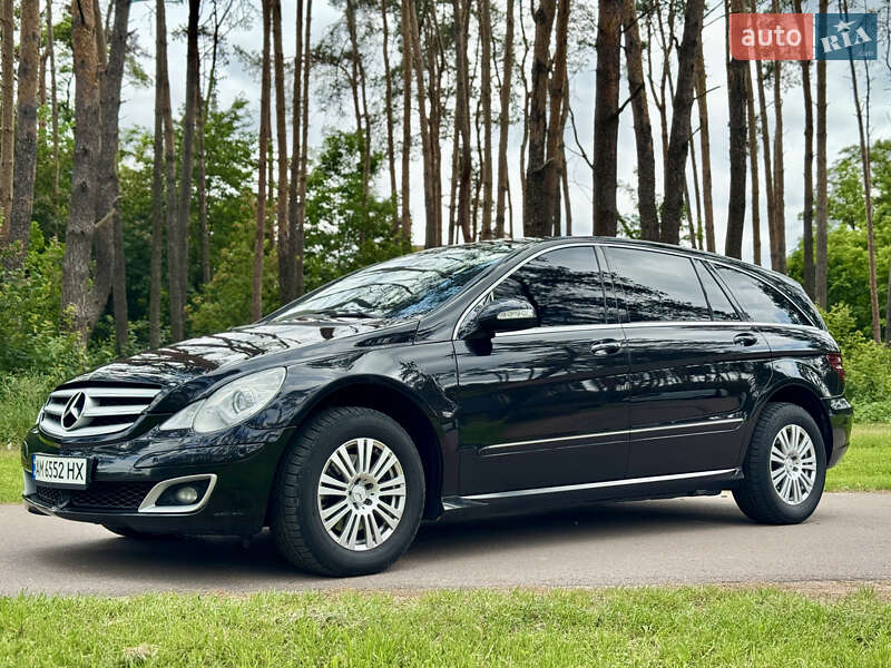 Минивэн Mercedes-Benz R-Class 2007 в 