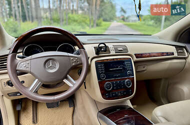 Минивэн Mercedes-Benz R-Class 2007 в 