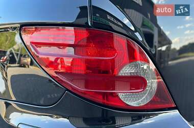 Мінівен Mercedes-Benz R-Class 2005 в 