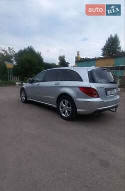 Минивэн Mercedes-Benz R-Class 2008 в 