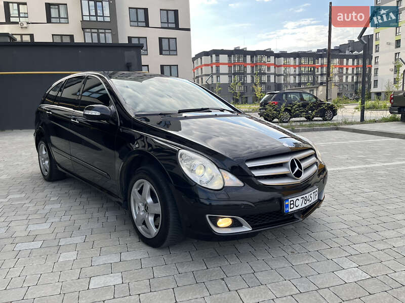 Минивэн Mercedes-Benz R-Class 2007 в 