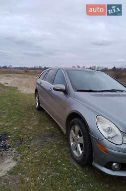 Минивэн Mercedes-Benz R-Class 2009 в 