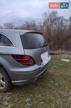 Минивэн Mercedes-Benz R-Class 2009 в 