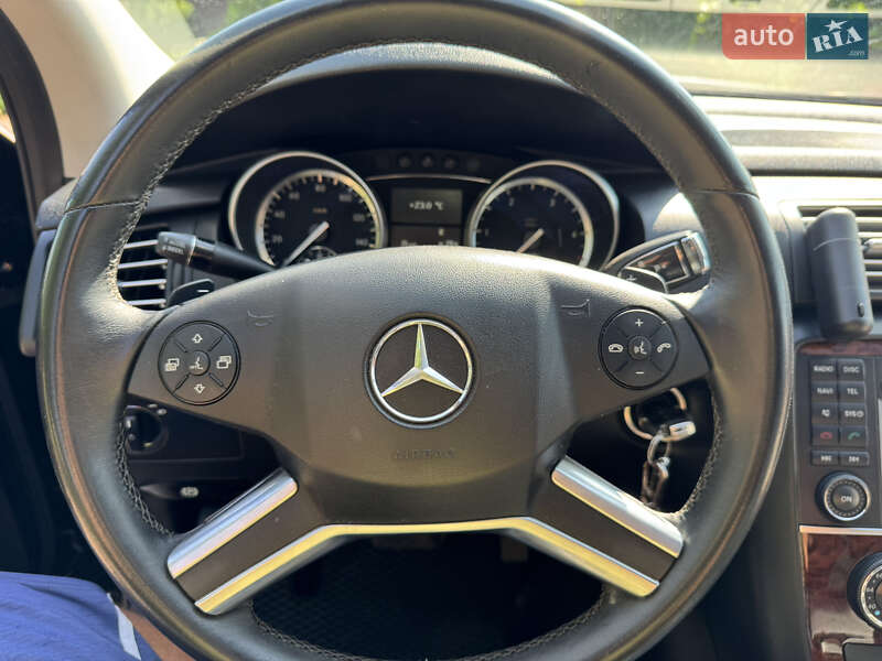 Минивэн Mercedes-Benz R-Class 2012 в Луцке