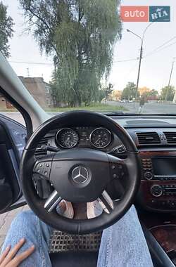 Мінівен Mercedes-Benz R-Class 2006 в 