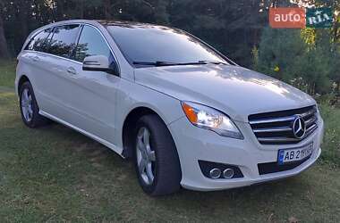 Минивэн Mercedes-Benz R-Class 2010 в 