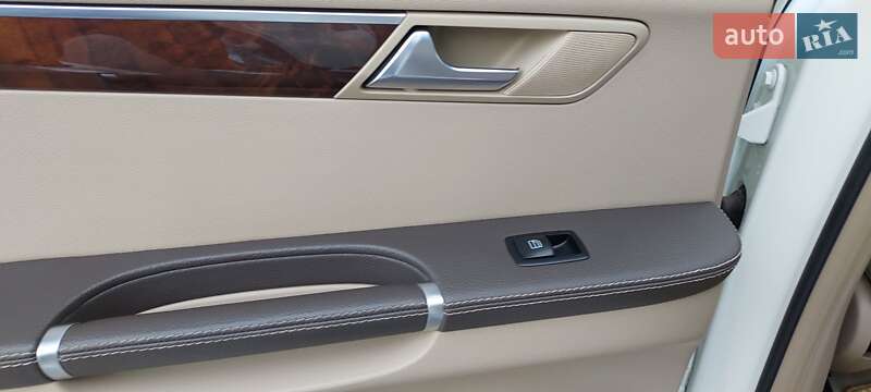 Минивэн Mercedes-Benz R-Class 2010 в Литине