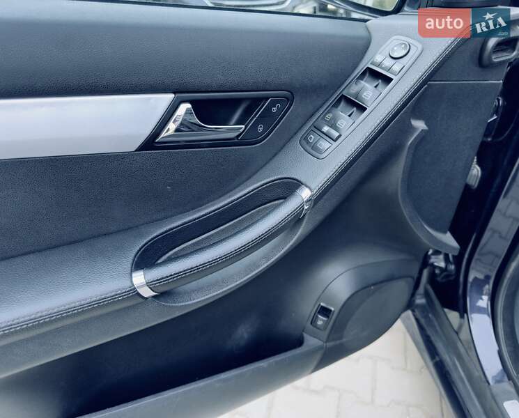 Минивэн Mercedes-Benz R-Class 2006 в Одессе