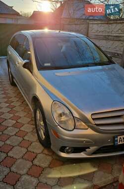Минивэн Mercedes-Benz R-Class 2008 в Коростене