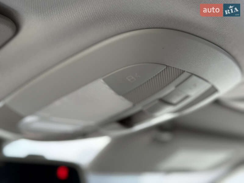 Минивэн Mercedes-Benz R-Class 2012 в Камне-Каширском