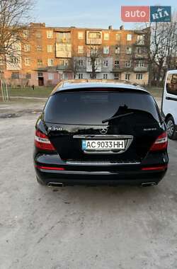 Минивэн Mercedes-Benz R-Class 2011 в 