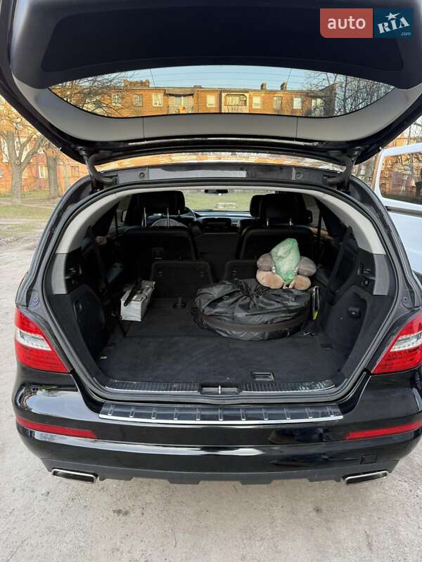 Мінівен Mercedes-Benz R-Class 2011 в Нововолинську