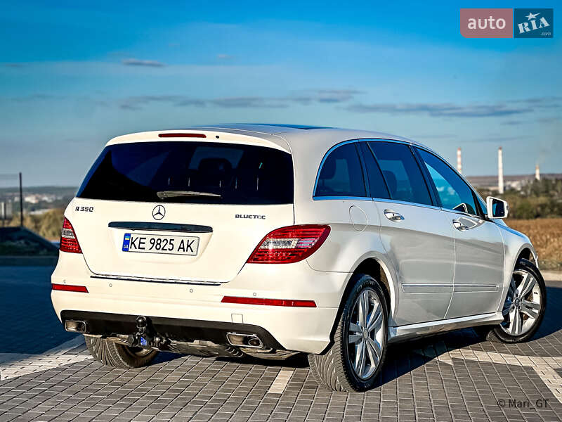 Мінівен Mercedes-Benz R-Class 2012 в Дніпрі