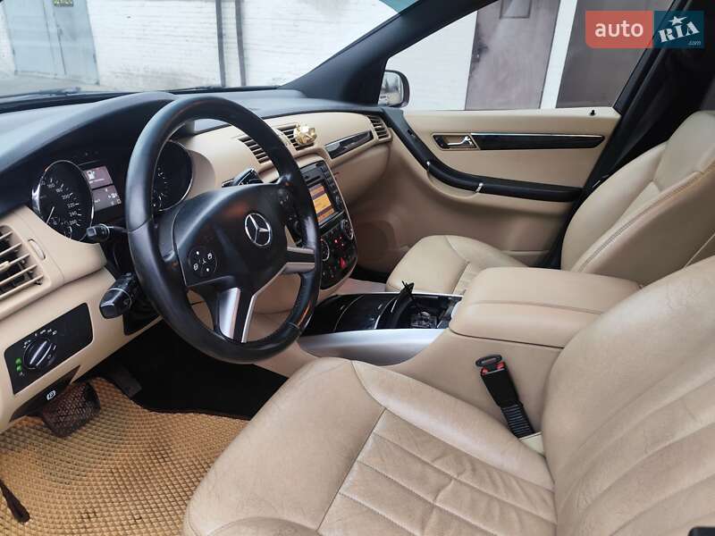 Минивэн Mercedes-Benz R-Class 2008 в Киеве