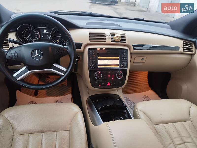 Минивэн Mercedes-Benz R-Class 2008 в Киеве