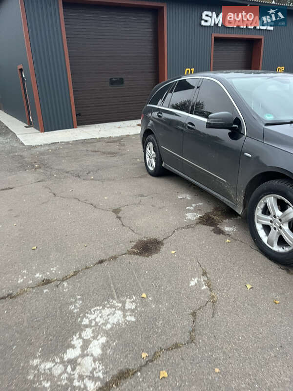 Минивэн Mercedes-Benz R-Class 2010 в Переяславе