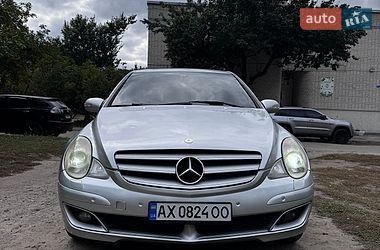 Минивэн Mercedes-Benz R-Class 2006 в Краснограде