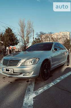 Седан Mercedes-Benz S 500 2006 в Одессе