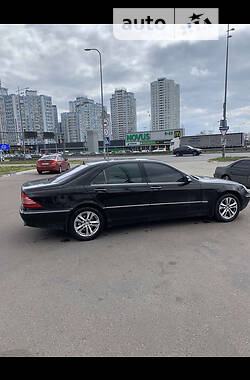 Седан Mercedes-Benz S 600 2000 в Киеве