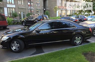 Седан Mercedes-Benz S-Class 2010 в Києві