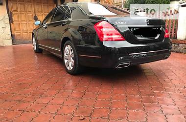 Седан Mercedes-Benz S-Class 2010 в Львове