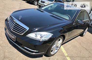 Седан Mercedes-Benz S-Class 2011 в Києві