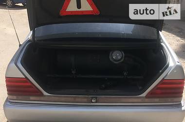 Седан Mercedes-Benz S-Class 1993 в 