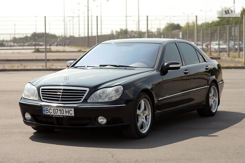 Седан Mercedes-Benz S-Class 2004 в 