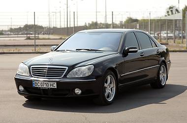 Седан Mercedes-Benz S-Class 2004 в 
