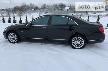 Седан Mercedes-Benz S-Class 2011 в Луцке