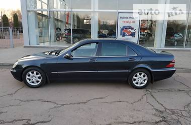 Седан Mercedes-Benz S-Class 1999 в Чернігові