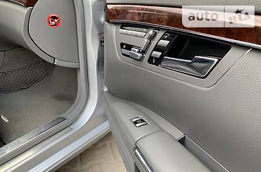 Седан Mercedes-Benz S-Class 2006 в 
