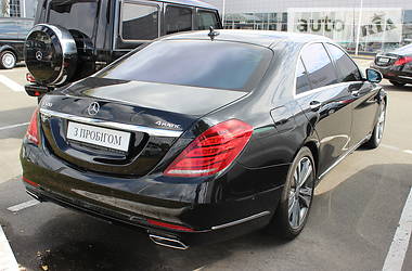 Седан Mercedes-Benz S-Class 2016 в 