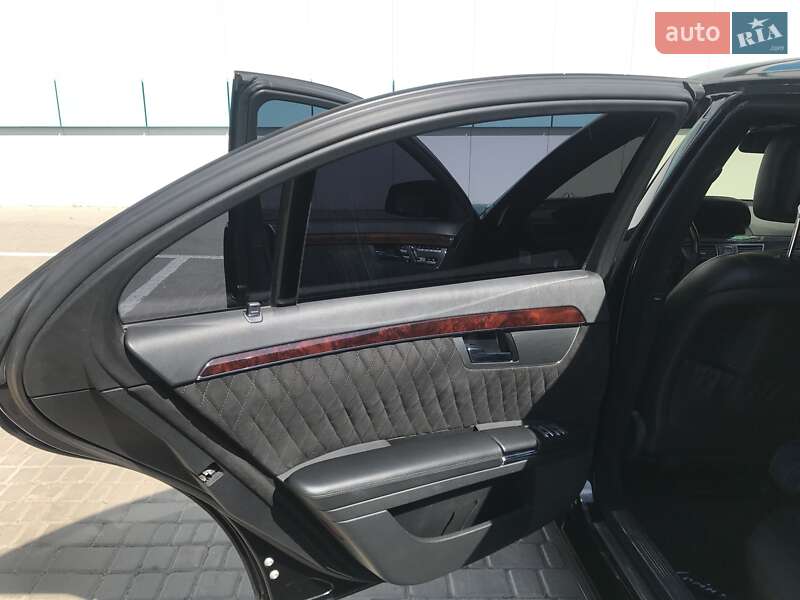 Седан Mercedes-Benz S-Class 2007 в Одессе