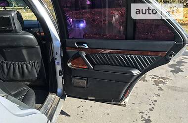 Седан Mercedes-Benz S-Class 1992 в 