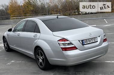 Седан Mercedes-Benz S-Class 2006 в Каменском