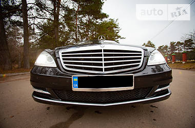 Седан Mercedes-Benz S-Class 2013 в 