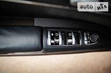 Седан Mercedes-Benz S-Class 2013 в 