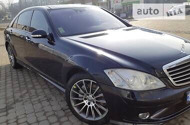 Седан Mercedes-Benz S-Class 2006 в Ивано-Франковске