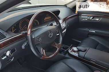 Седан Mercedes-Benz S-Class 2008 в 