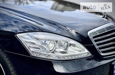 Седан Mercedes-Benz S-Class 2011 в Киеве