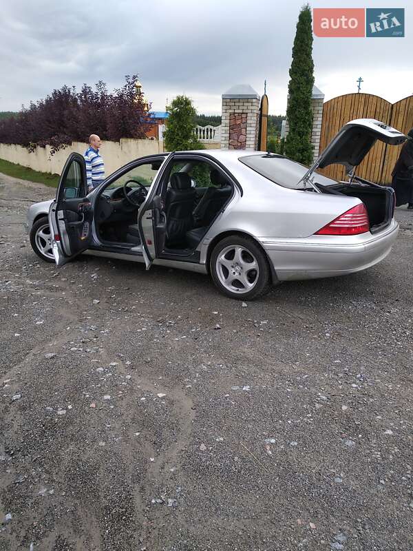 Седан Mercedes-Benz S-Class 2002 в Коростені