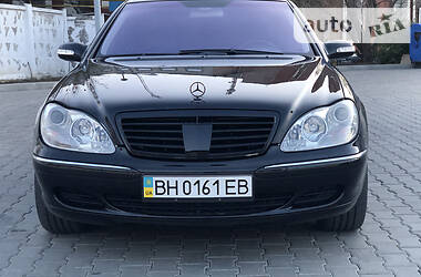Седан Mercedes-Benz S-Class 2003 в 