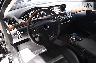 Седан Mercedes-Benz S-Class 2008 в 