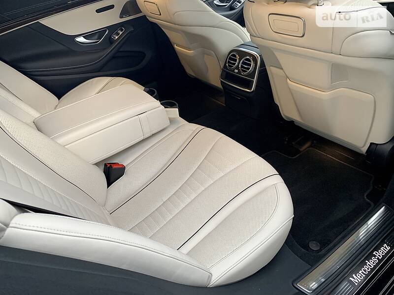 Седан Mercedes-Benz S-Class 2019 в Києві