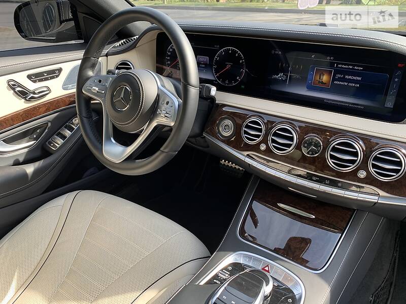 Седан Mercedes-Benz S-Class 2019 в Києві