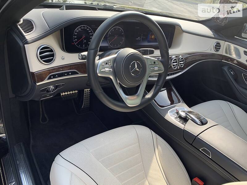 Седан Mercedes-Benz S-Class 2019 в Києві