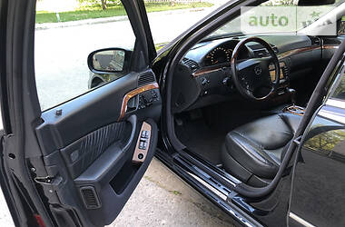 Седан Mercedes-Benz S-Class 2005 в 
