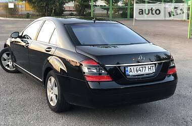 Седан Mercedes-Benz S-Class 2006 в 