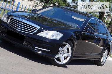 Седан Mercedes-Benz S-Class 2012 в 